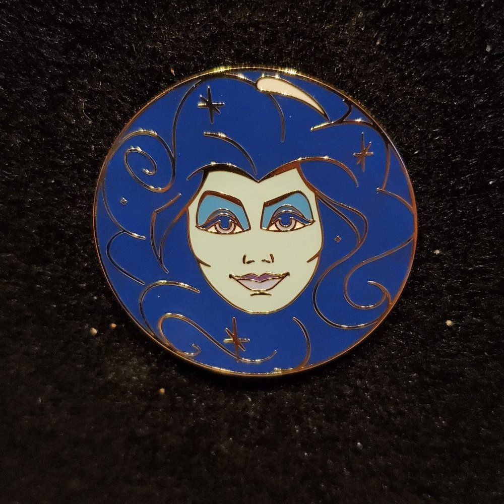 Madame Leota pin